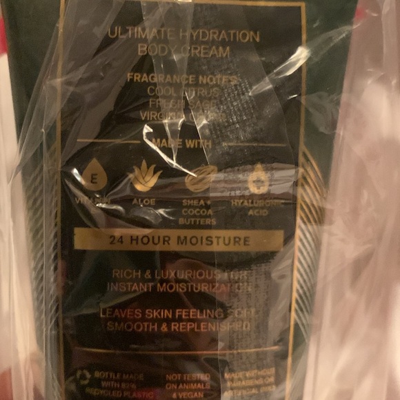 Body cream !!Men’s collection bath and body Works brand new - Picture 5 of 6